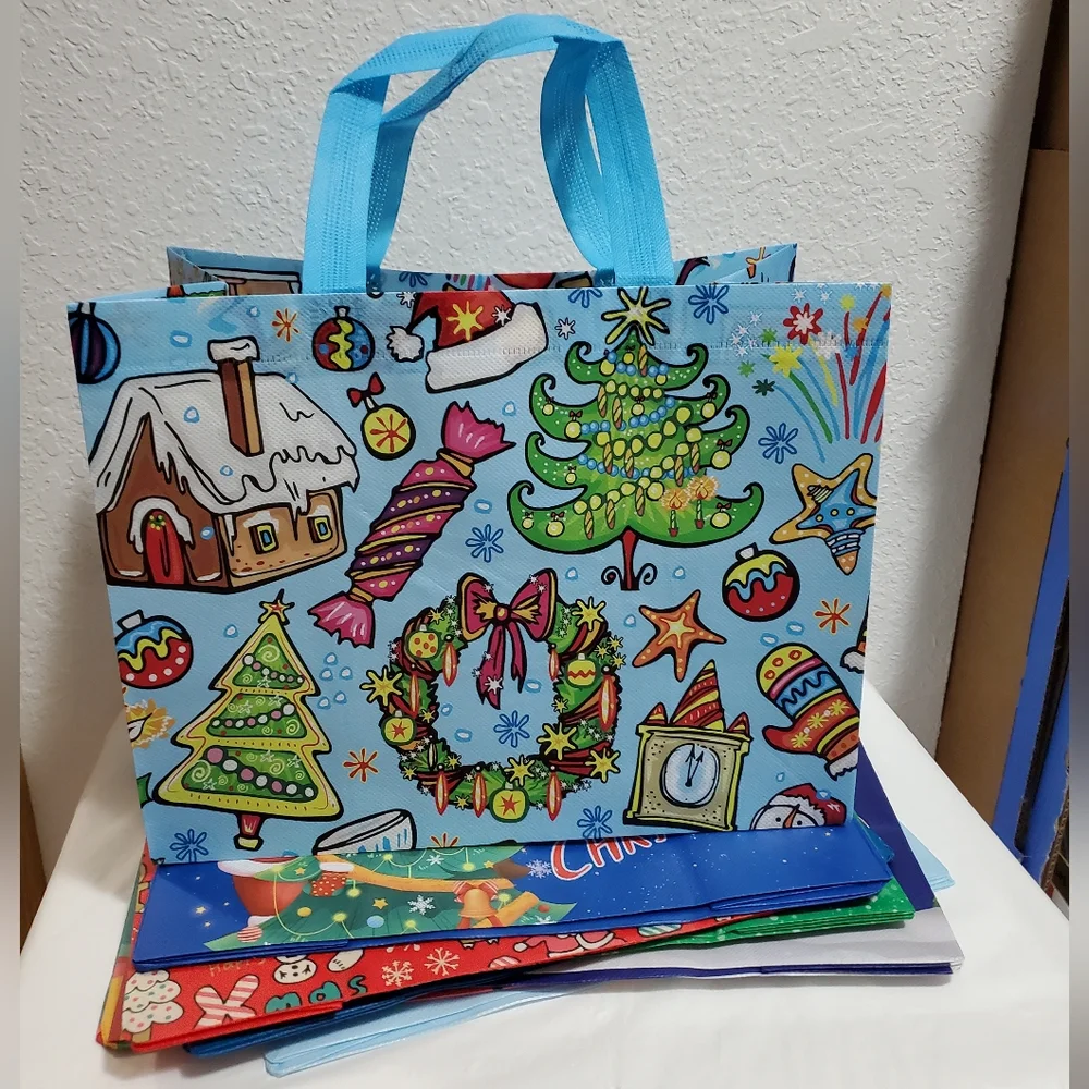 8pc Reusable Festive Christmas Gift Bags Set - Multicolor
